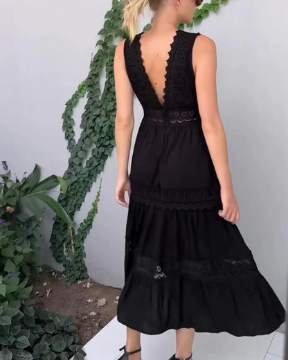 Amara | Elegant Lace Midi Dress